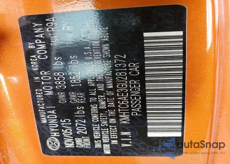 2016 Hyundai Veloster Turbo z USA, uszkodzony, nr VIN KMHTC6AE3GU281372